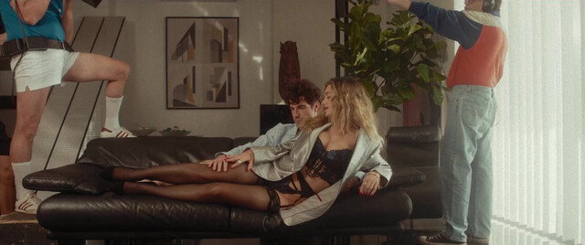 Lidija Kordić nude, Denise Capezza nude, Tesa Litvan nude, Beatrice Puccilli nude - Diva Futura (2024)