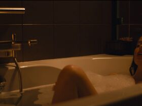 Angelina Pahomova sexy – Nemodelnoe agentstvo s01e09 (2023)