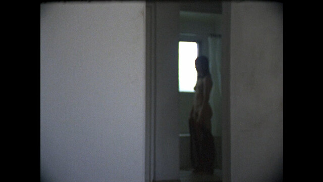 Catalina Aguayo nude – Tocar fondo (2019)