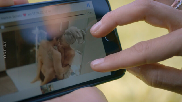 Maddalena Hirschal nude – SOKO Kitzbühel s20e04 (2021)
