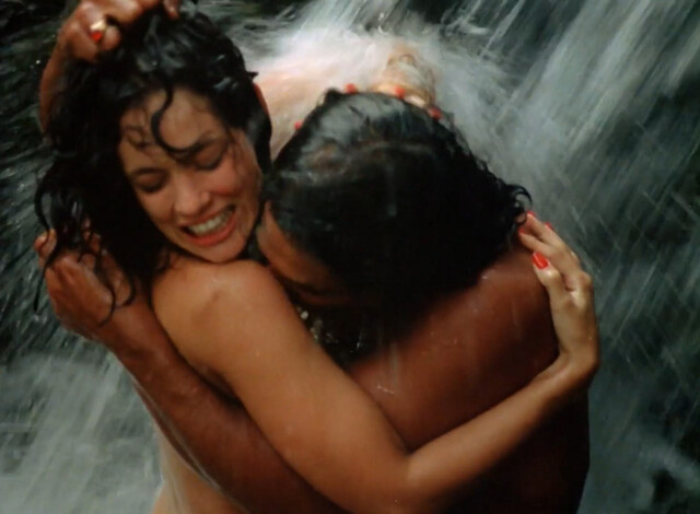 Sonia Braga nude – Lady on the Bus (A Dama do Lotação) (1978)