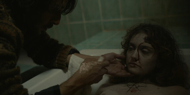 Cansu Türedi nude – Cenaze (Funeral) (2023)