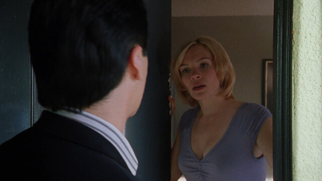 Abby Brammell sexy – The Shield (2002)