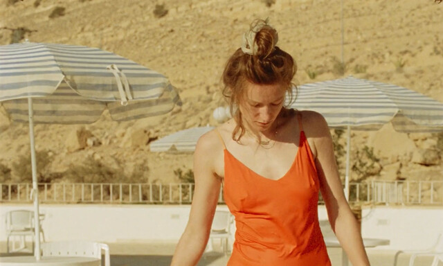 Clara Schwinning sexy – The Red Sea Makes Me Wanna Cry (2023)