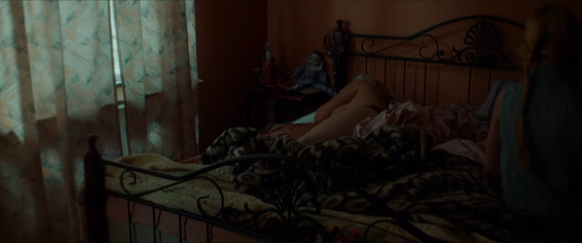 Malin Levanon nude – Flocken (2015)