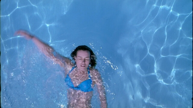 Olivia Williams sexy – Tara Road (2005)