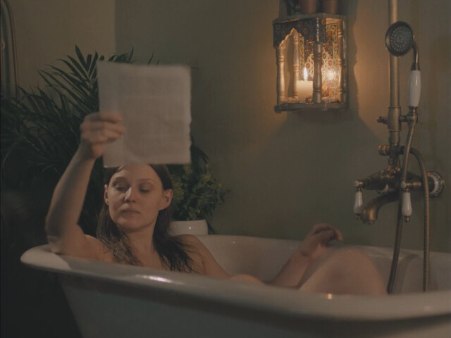 Nora Pider nude – Pale Blue Me (2018)