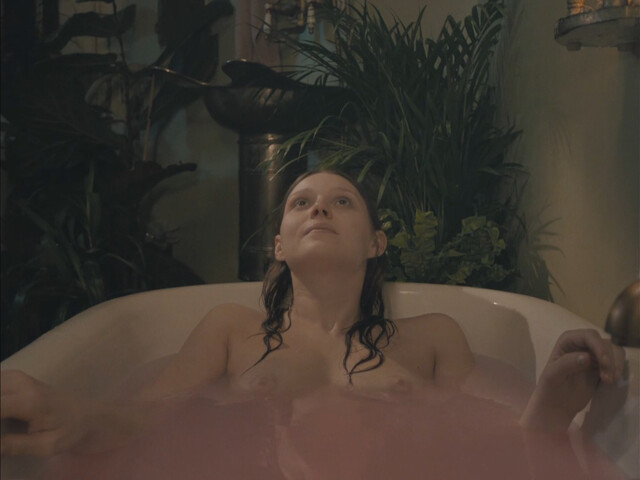 Nora Pider nude – Pale Blue Me (2018)