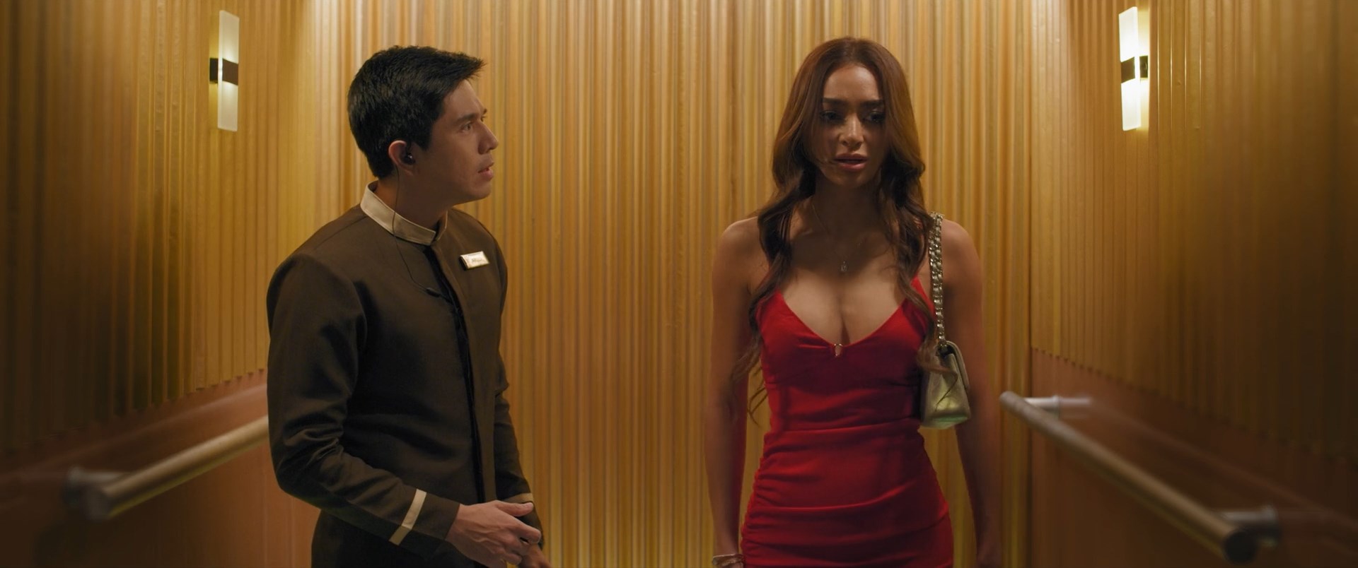 Kylie Verzosa sexy – Elevator (2024)