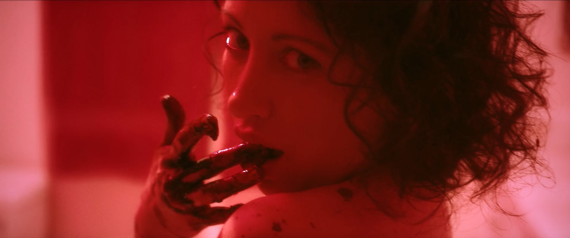 Eva Hamilton sexy, etc – The Black Mass (2023)