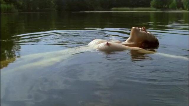 Suzan Anbeh nude - Ich liebe den Mann meiner besten Freundin (2008)