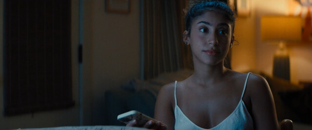 Isabella Ferreira nude – Incoming (2024)