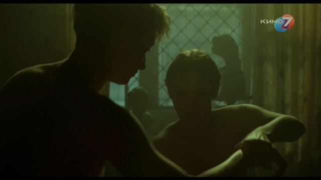 Tina Stojilkovic nude – Mittelmarsch (2022)