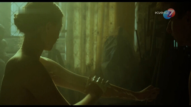 Tina Stojilkovic nude – Mittelmarsch (2022)
