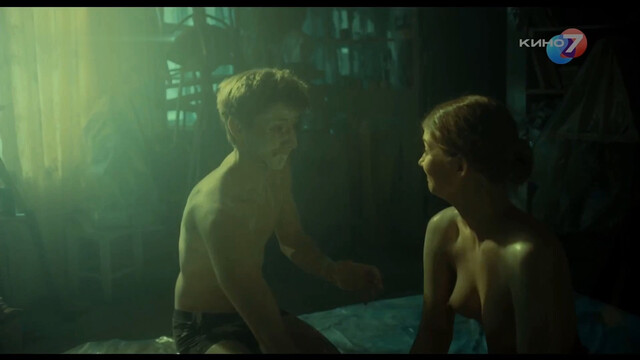 Tina Stojilkovic nude – Mittelmarsch (2022)