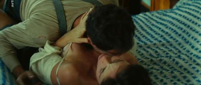 Emmanuelle Béart sexy – Sentimental Destinies (Les Destinées) (2000)