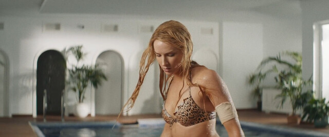 Charlotte Kirk nude – Duchess (2024)