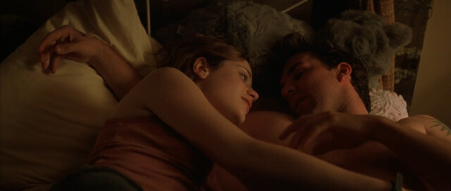 Zooey Deschanel sexy – All The Real Girls (2003)