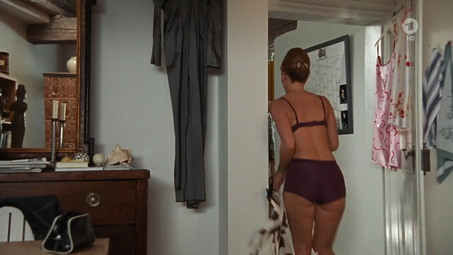 Eva Habermann nude – Jenseits des Regenbogens (2002)