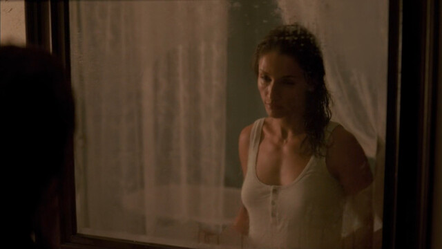 Leonor Varela sexy – Monsterwolf (2010)