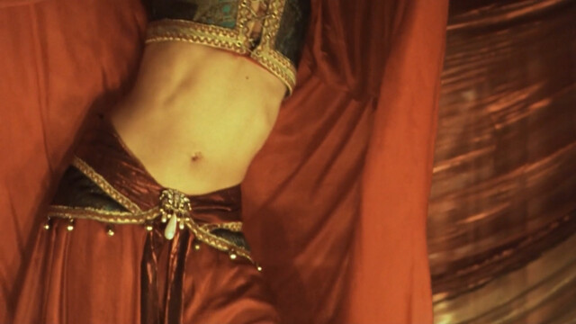 Manuela Arcuri nude – Juana La Loca (2001)