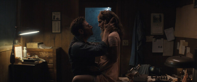 Natalie Portman sexy – Lady in the Lake s01e05-06 (2024)