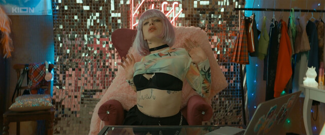 Mariya Drizik sexy – Ona takaya klassnaya s01e07 (2024)