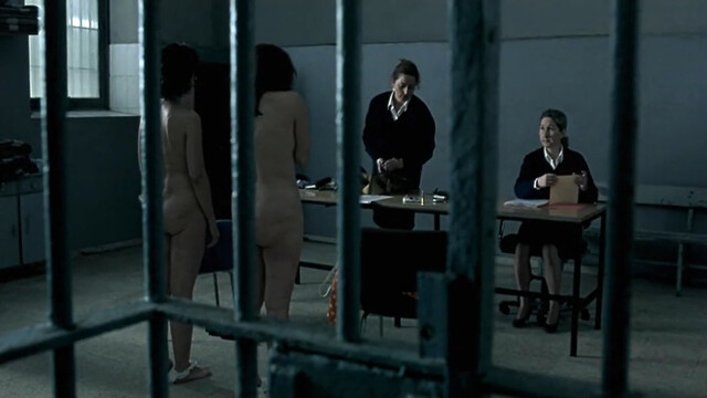 Adriana Ozores nude – Heroína (2005)