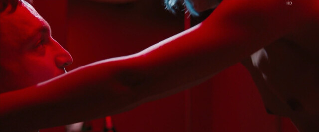 Kristin Suckow nude – Lux Krieger des Lichts (2018)