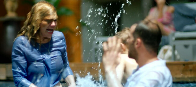 Anna Loos sexy – Gefangen im Paradies (2016)