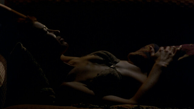 Barbara Tyson sexy – The Final Cut (1995)