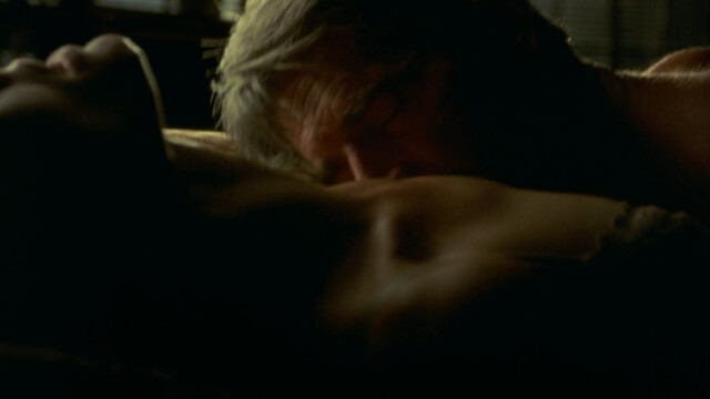Barbara Tyson sexy – The Final Cut (1995)