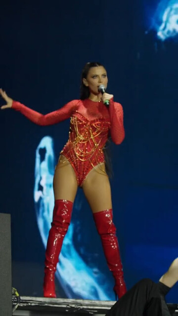 Milica Pavlovic sexy – Serbian singer (2024)