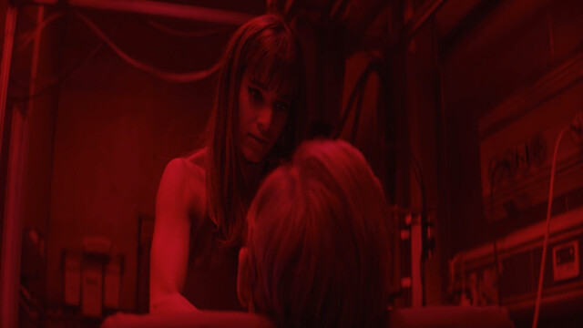 Sofia Boutella sexy – Hotel Artemis (2018)