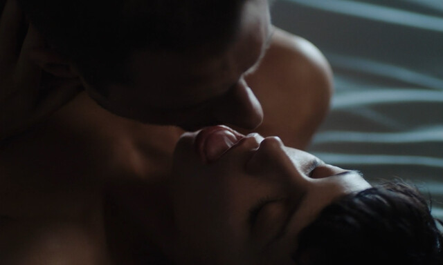 Noée Abita nude – First Case (Première affaire) (2023)