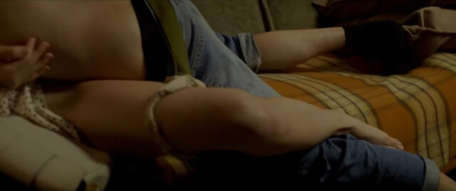 Florentina Tilea sexy – Ninel (2016)