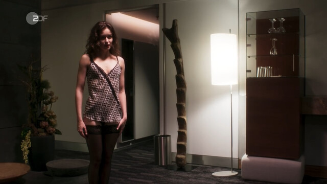 Tinka Fürst sexy – Die Protokollantin s01e04 (2018)