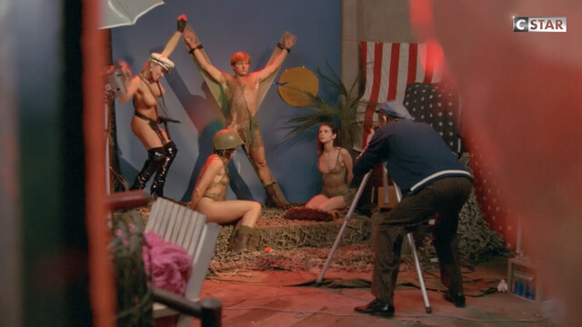 Fanny Bastien nude – Pinot simple flic (1984)