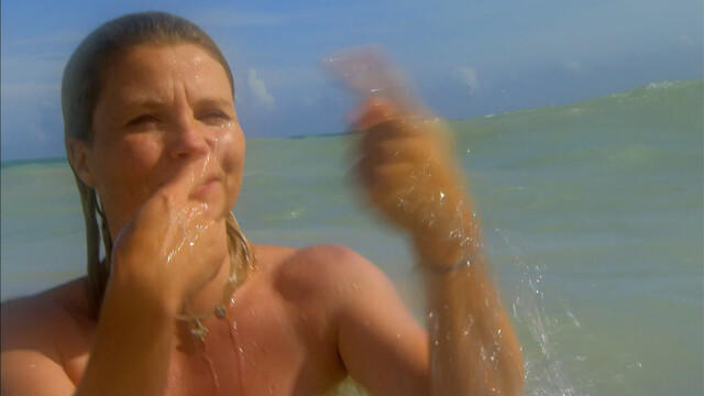 Annette Frier nude – Lichtblau - Neues Leben Mexiko (2010)