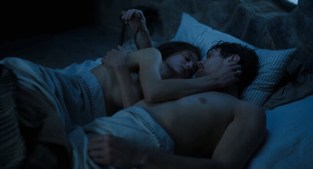 Emma Corrin nude – Lady Chatterley's Lover (2022)