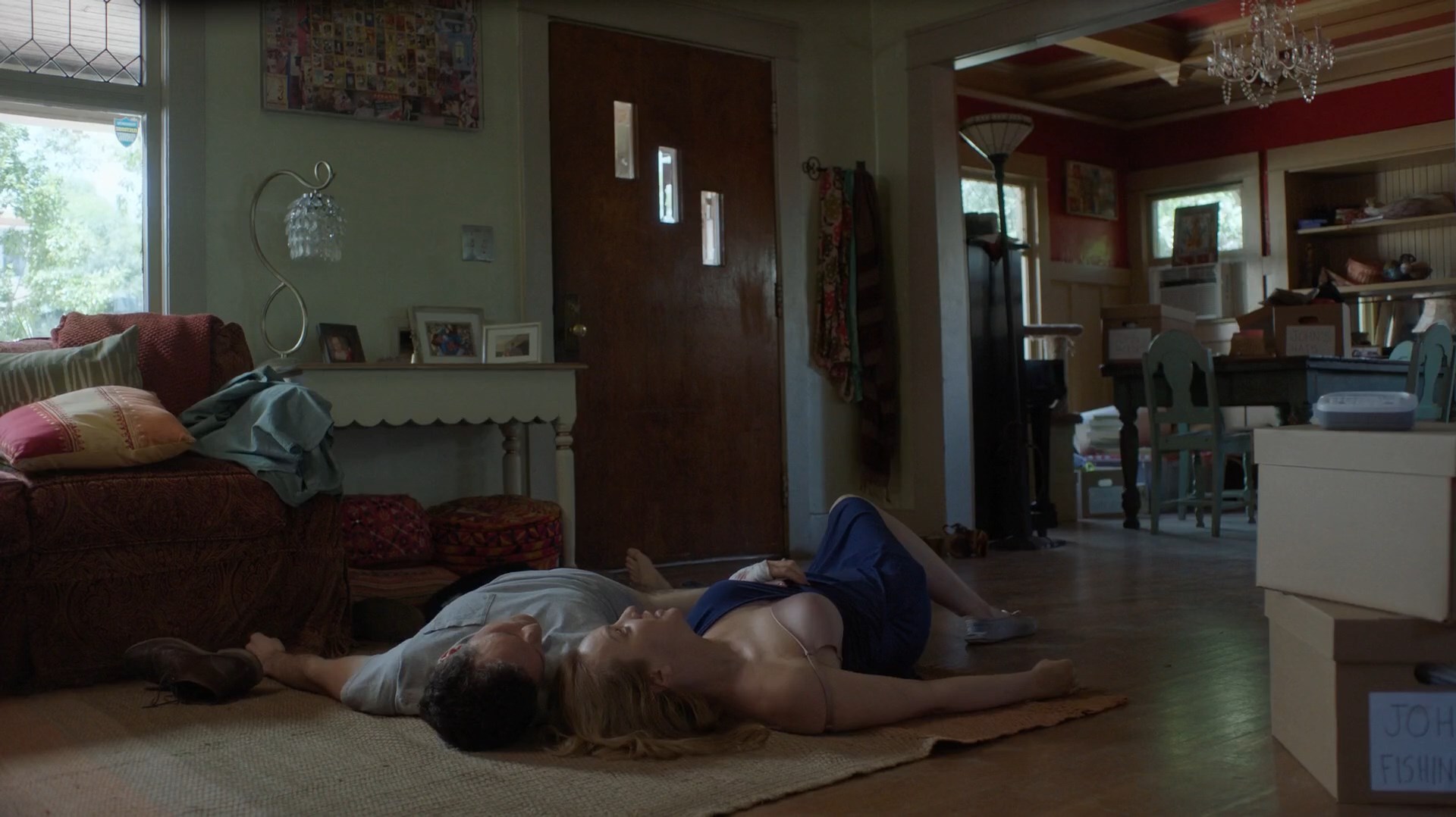 Wendi McLendon-Covey sexy – Blush (Imaginary Order) (2019)