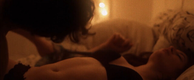 Alexandra Stebbins nude – Sex Nature Women Food (2012)