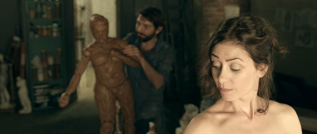 Carolina Clemente nude – Dentro (2018)