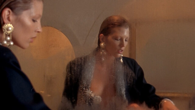 Tanja Gacic nude – City Limits (2010)