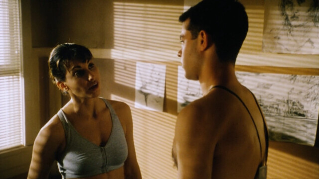 Gina Gershon sexy – Black and White (1999)