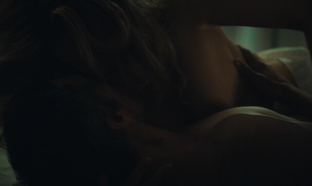 Alba Rohrwacher nude – Out of Season (Hors-saison) (2023)