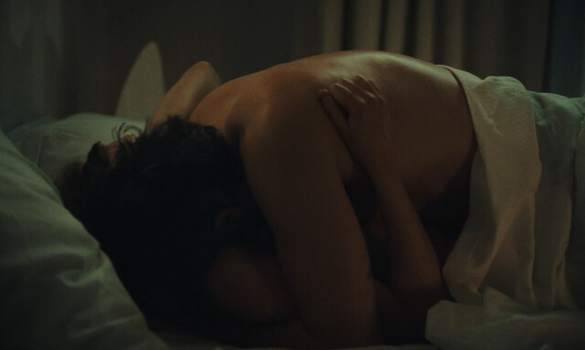 Alba Rohrwacher nude – Out of Season (Hors-saison) (2023)