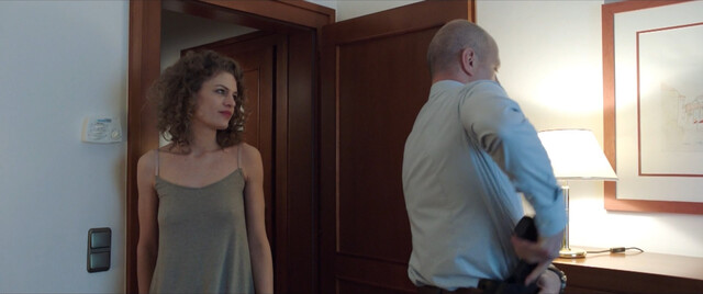 Rita Radinger sexy – Taktik (2022)