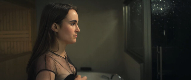 Mia Sala-Patau sexy – La Academia s01e03-07 (2024)