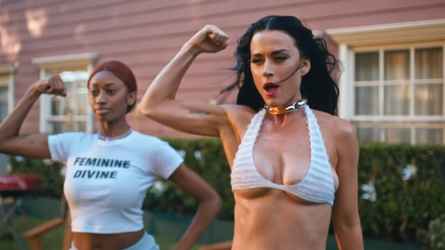 Katy Perry sexy – Woman’s World (2024)